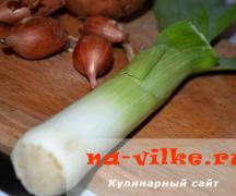 Cipolle saltate per carne macinata, prodotto semilavorato da cucina (TK0975)