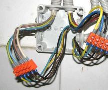 Come collegare fili o cavi elettrici tra loro?